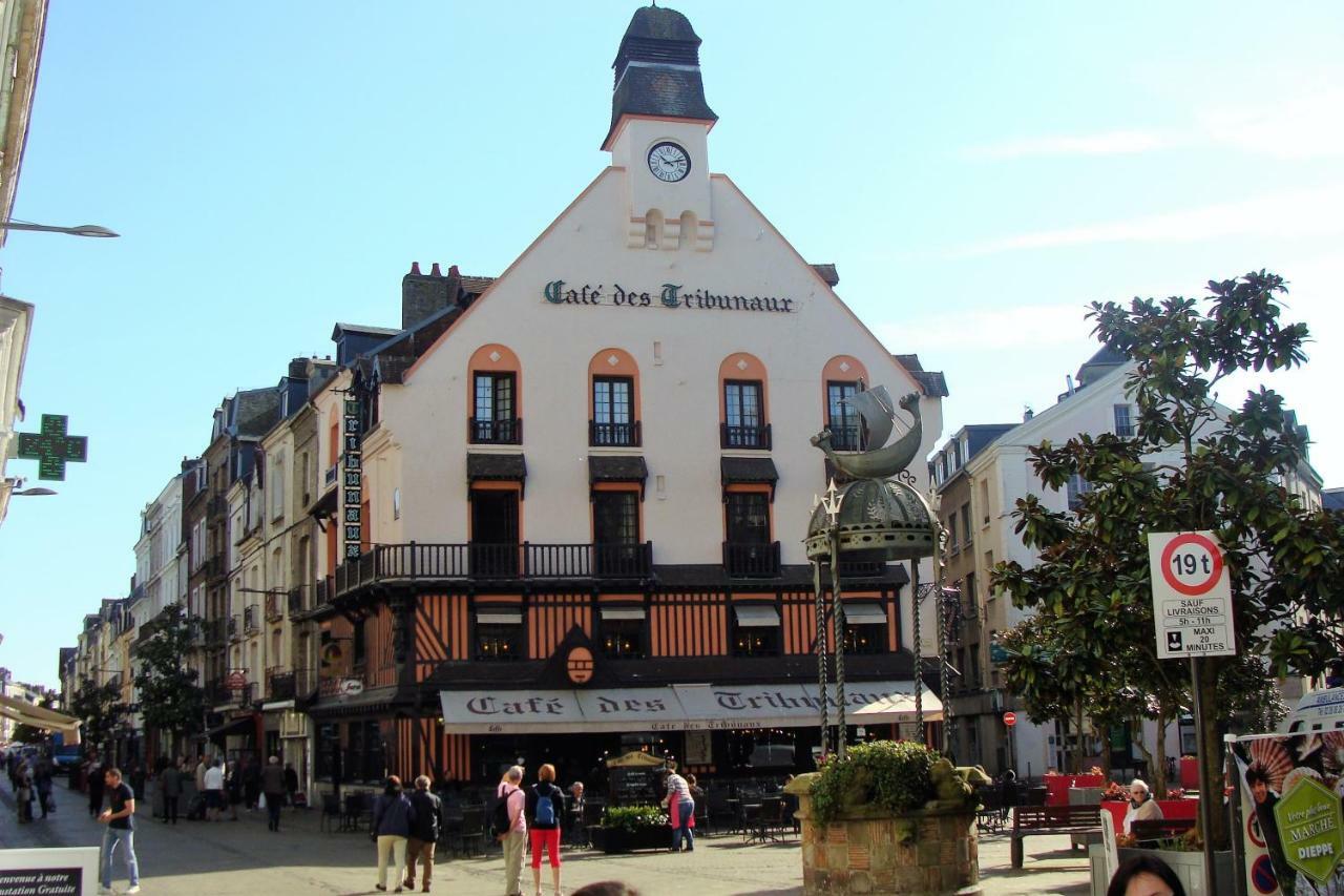 Appartement Cosy*** Centre Historique Dieppe - Rue Pietonne A 200M De La Plage 外观 照片